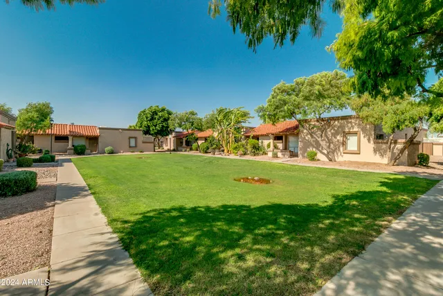 $1,395 | 195 North Cottonwood Street, Unit 14, Chandler, AZ 85225