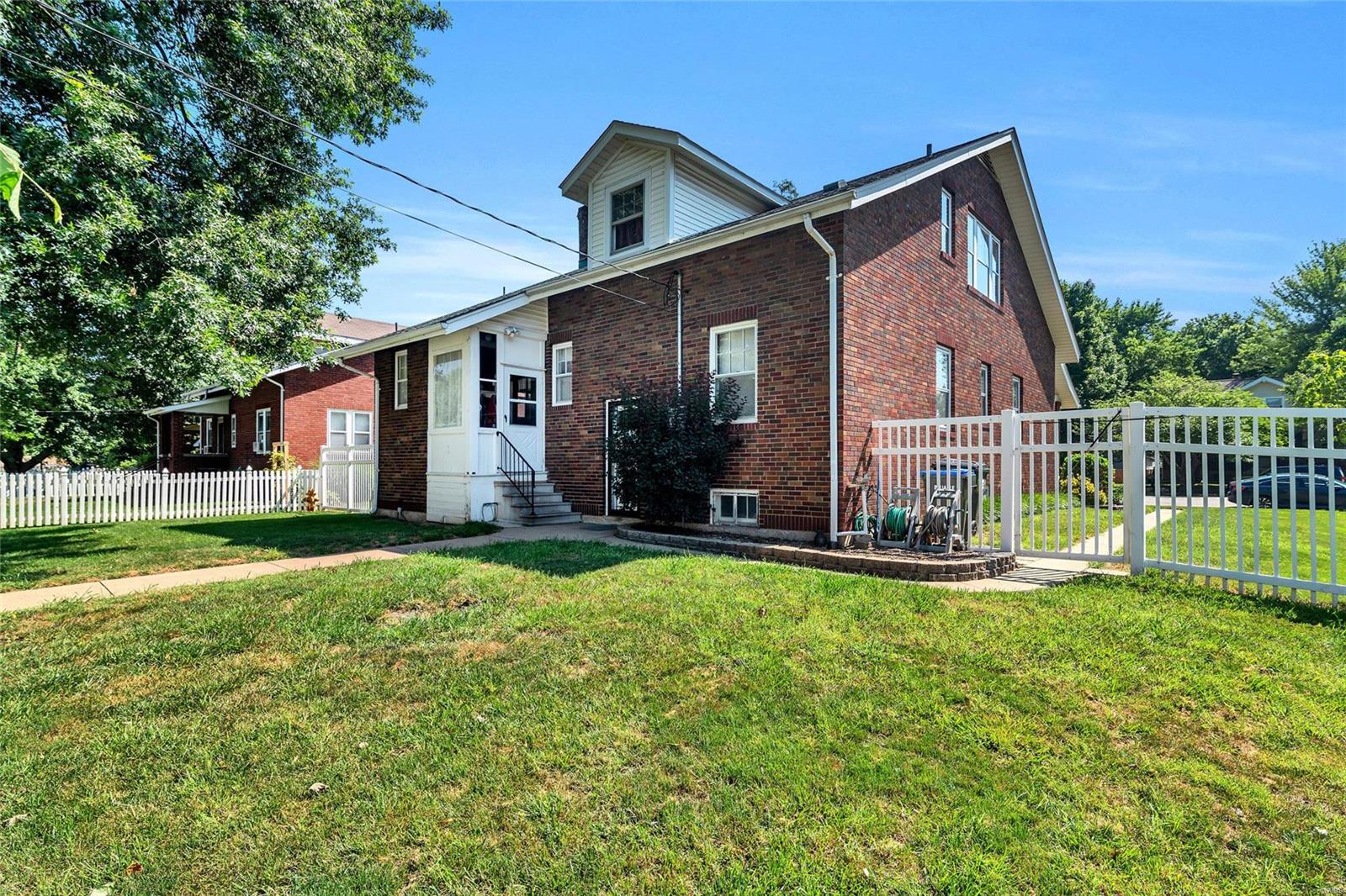 405 Morrison Avenue Waterloo, IL 62298 - Photo 2 of 38 Gallery Image 2