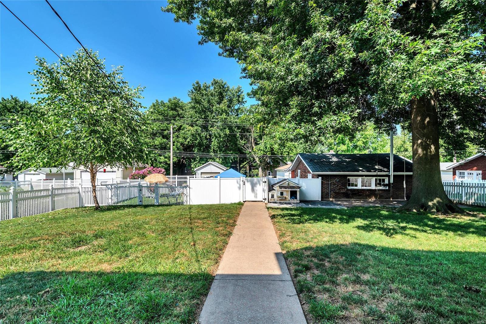 405 Morrison Avenue Waterloo, IL 62298 - Photo 3 of 38 Gallery Image 3