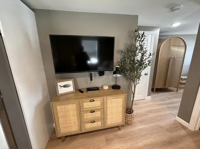 $2,000 | 301 Portsmouth Avenue, Unit 3, Seabrook, NH 03874