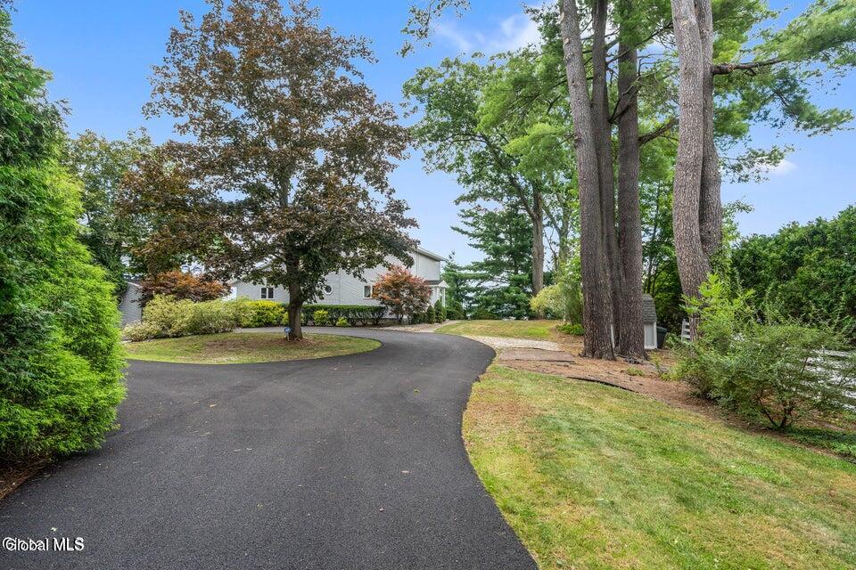 3 Windermere Road Saratoga Springs, NY 12866 - Photo 32 of 34 20250828002911247676000000-o