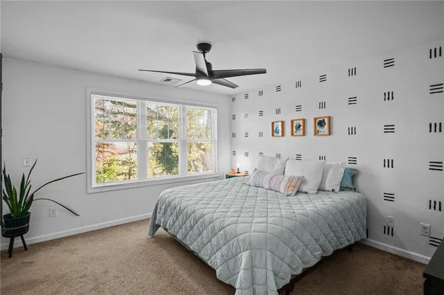 $3,950 | 31 Smith Street, South Kingstown, RI 02879