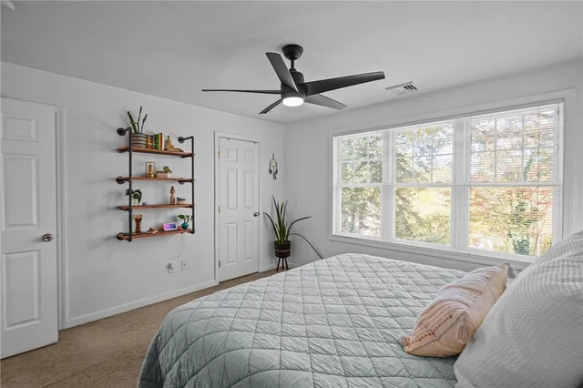 $3,950 | 31 Smith Street, South Kingstown, RI 02879