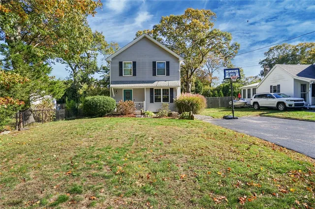 $3,950 | 31 Smith Street, South Kingstown, RI 02879