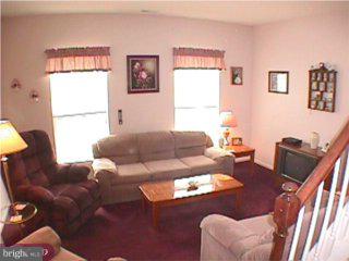 90 Windingbrook Road Bordentown, NJ 08505 - Photo 4 of 6 Gallery Image 4