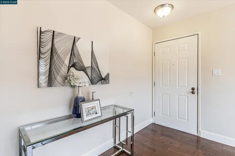 a view of utility room