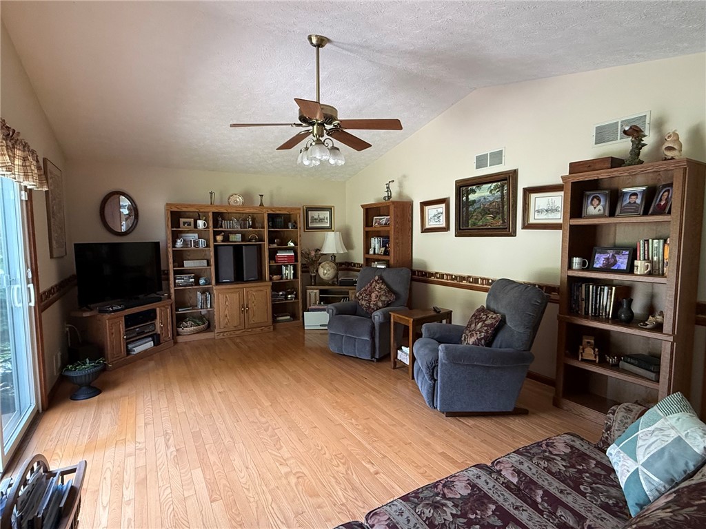 33 Parnell Drive Riga, NY 14428 - Photo 23 of 35