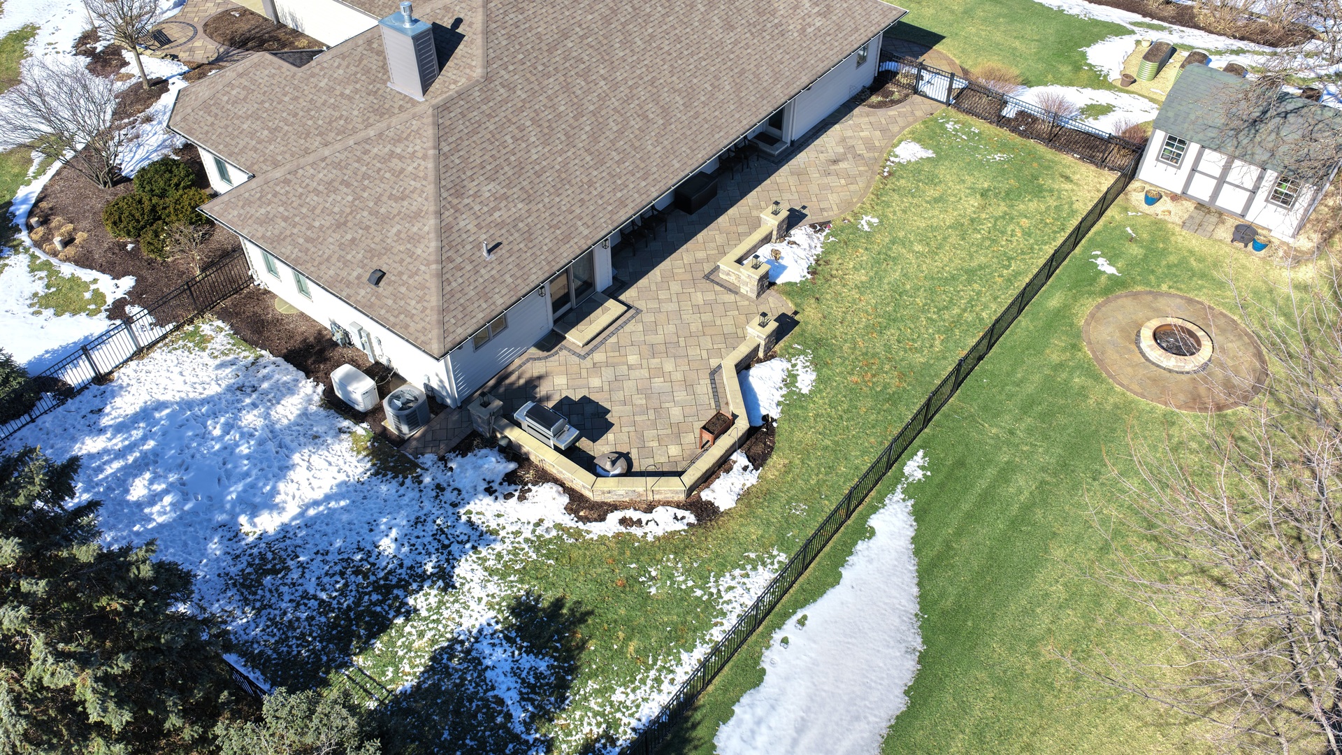 22545 South Spencer Road New Lenox, IL 60451 - Photo 27 of 47 an aerial view of a house