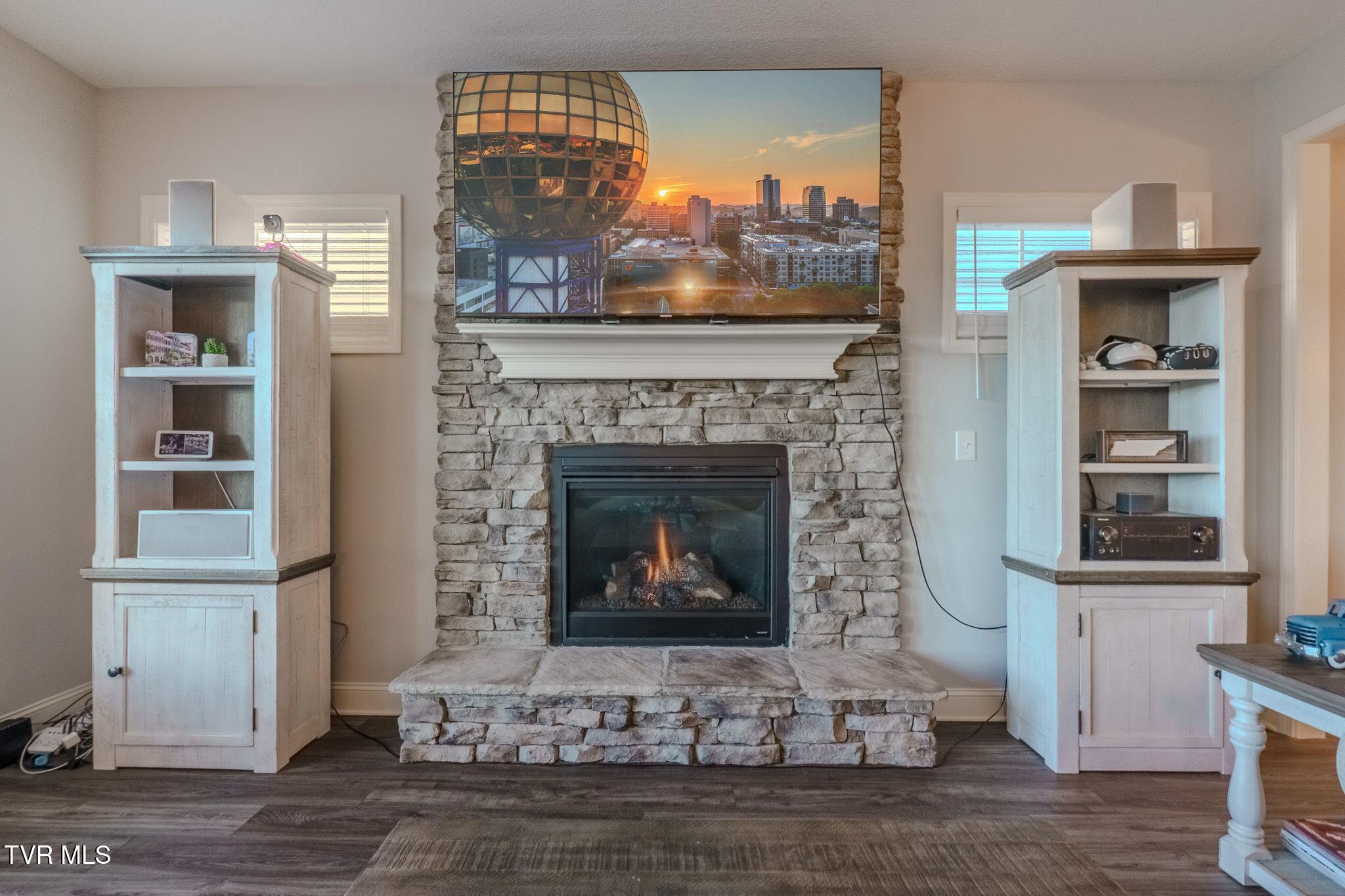 1759 Hickory Reserve Road Knoxville, TN 37932 - Photo 6 of 56 5-web-or-mls-DSC02410-HDR