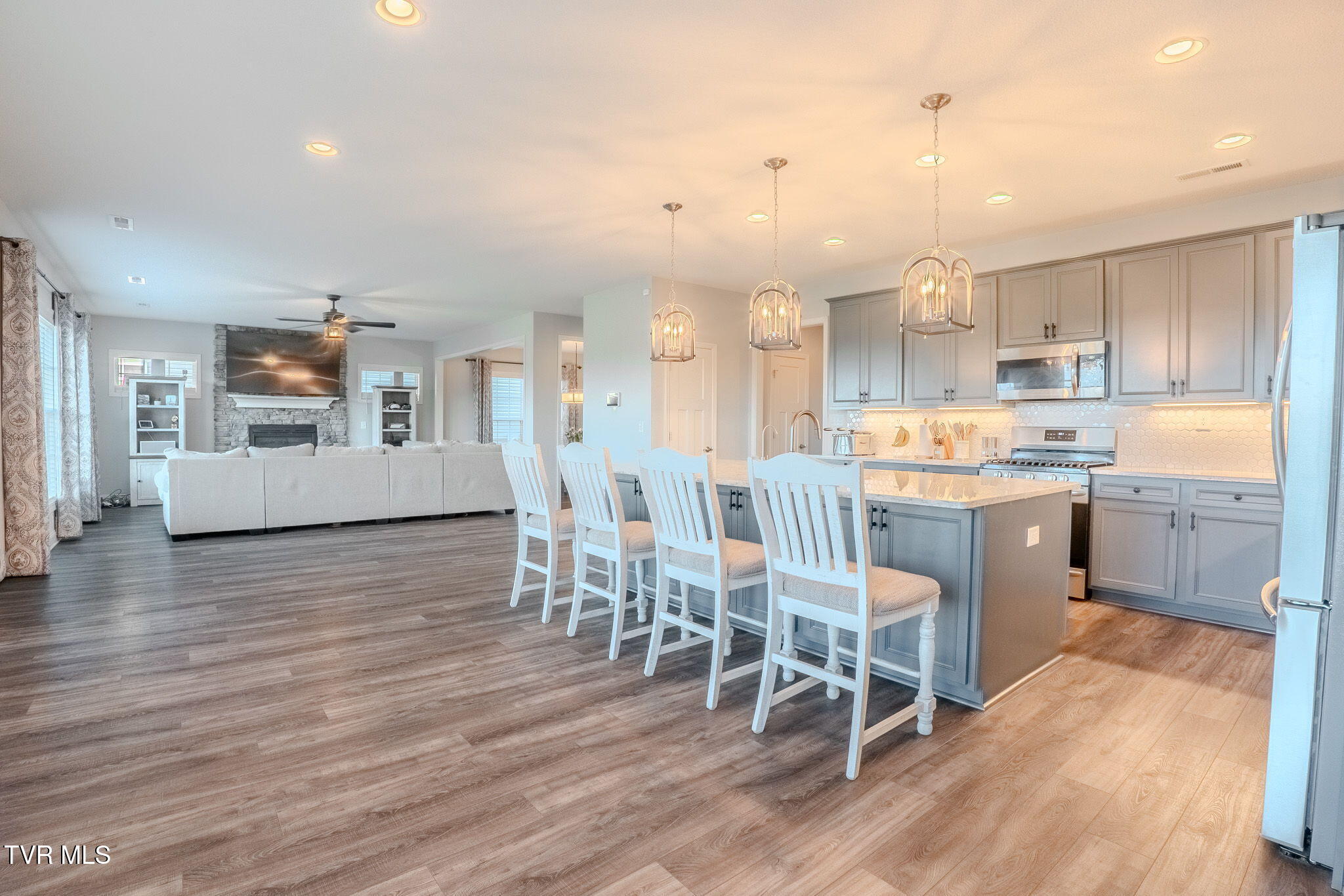 1759 Hickory Reserve Road Knoxville, TN 37932 - Photo 7 of 56 19-web-or-mls-DSC02106-HDR