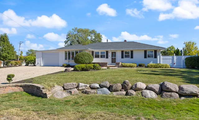 $425,000 | 15911 South Codo Drive, Homer Glen, IL 60491