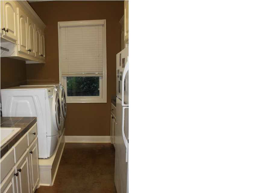 130 Harbortowne Road Ridgeland, MS 39157 - Photo 26 of 35 Large Laundry Room