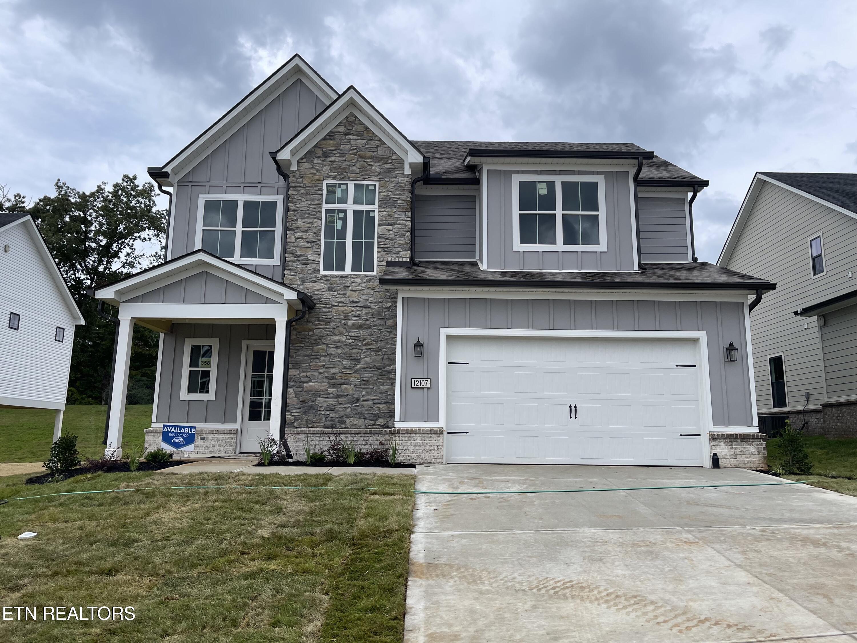 12107 Signal View Road Knoxville, TN 37932 - Photo 2 of 2 IMG_7800