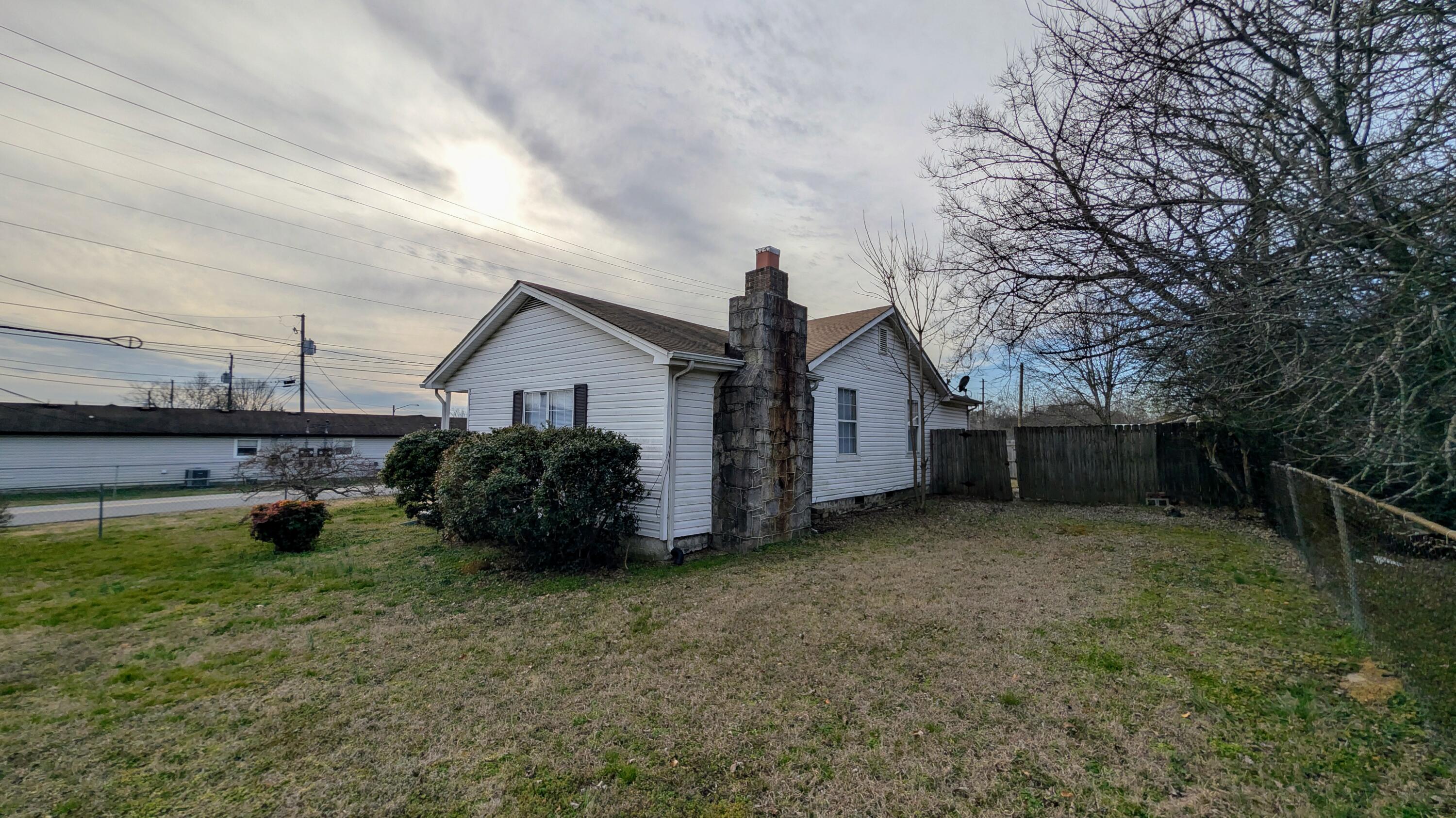 20 Ridge Street Ringgold, GA 30736 - Photo 5 of 21 PXL_20260129_204849076