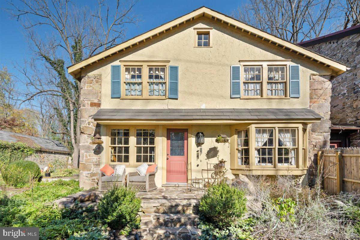 2682 Aquetong Road New Hope, PA 18938 - Photo 2 of 24