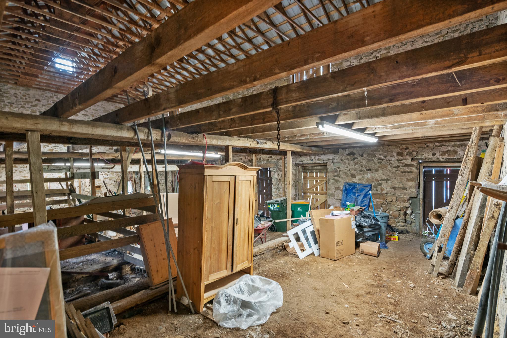 2682 Aquetong Road New Hope, PA 18938 - Photo 22 of 24 Barn