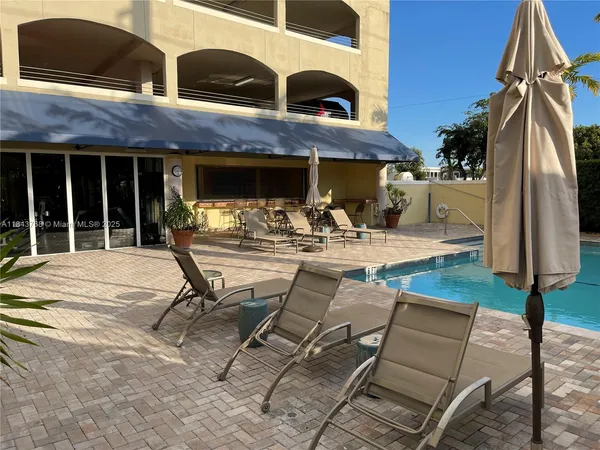 $335,000 | 2351 Douglas Road, Unit 1208, Miami, FL 33145