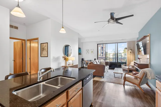 $285,000 | 4525 Park Commons Drive, Unit 217, St. Louis Park, MN 55416