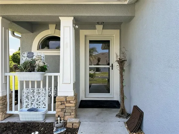 $295,000 | 31965 Stillmeadow Drive, Wesley Chapel, FL 33543