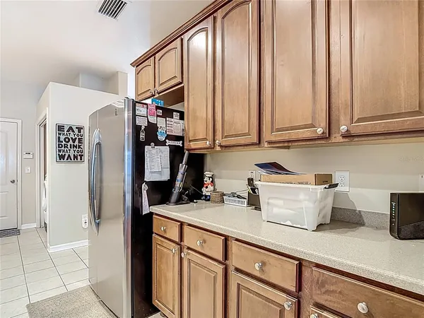 $295,000 | 31965 Stillmeadow Drive, Wesley Chapel, FL 33543