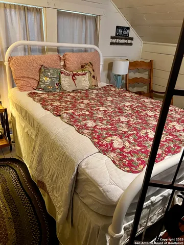 $150,000 | 705 Weir, Karnes City, TX 78118