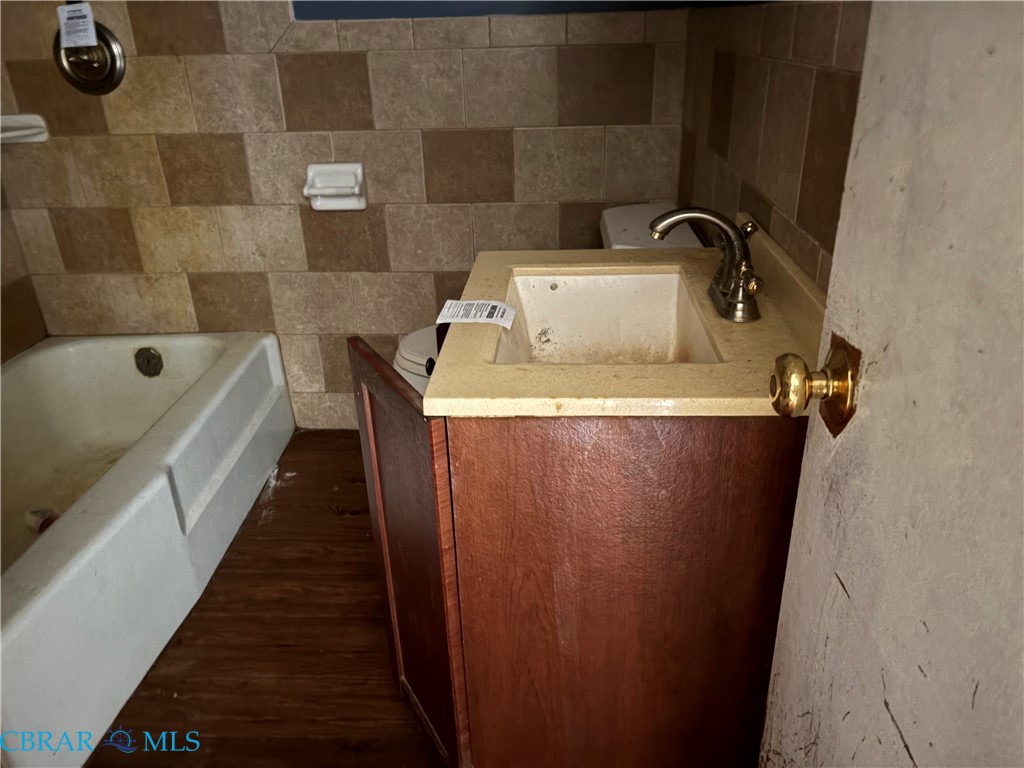 939 Coachpoint Road Hartfield, VA 23071 - Photo 20 of 29
