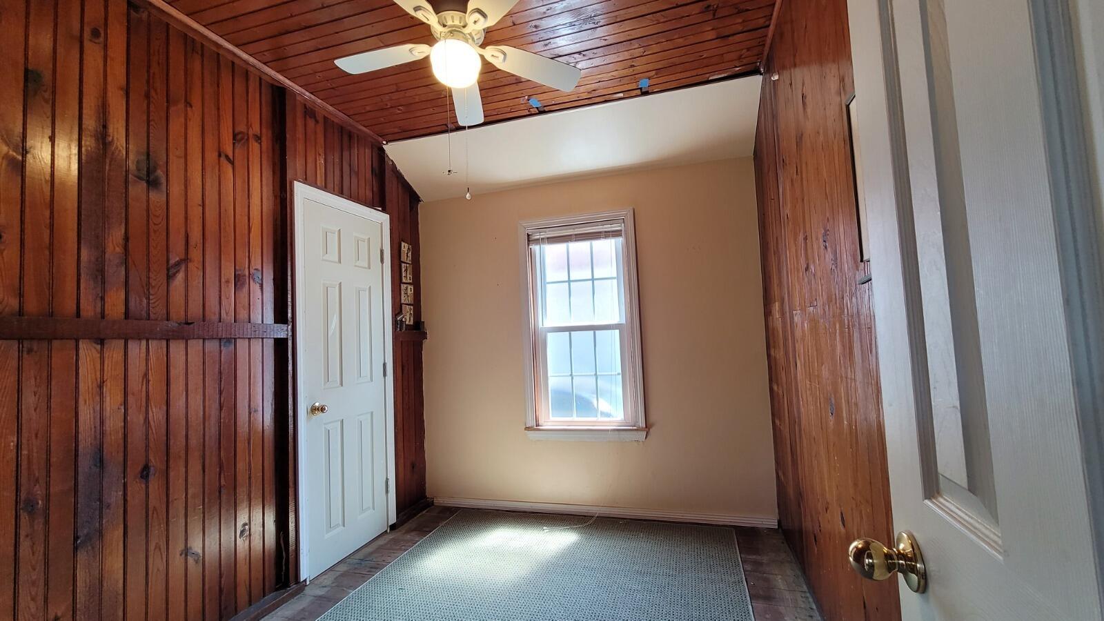 5 Dale Avenue Onset, MA 02558 - Photo 5 of 18 Room