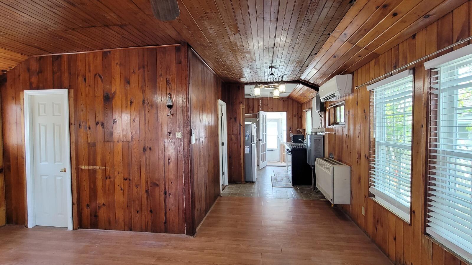 5 Dale Avenue Onset, MA 02558 - Photo 9 of 18 Living