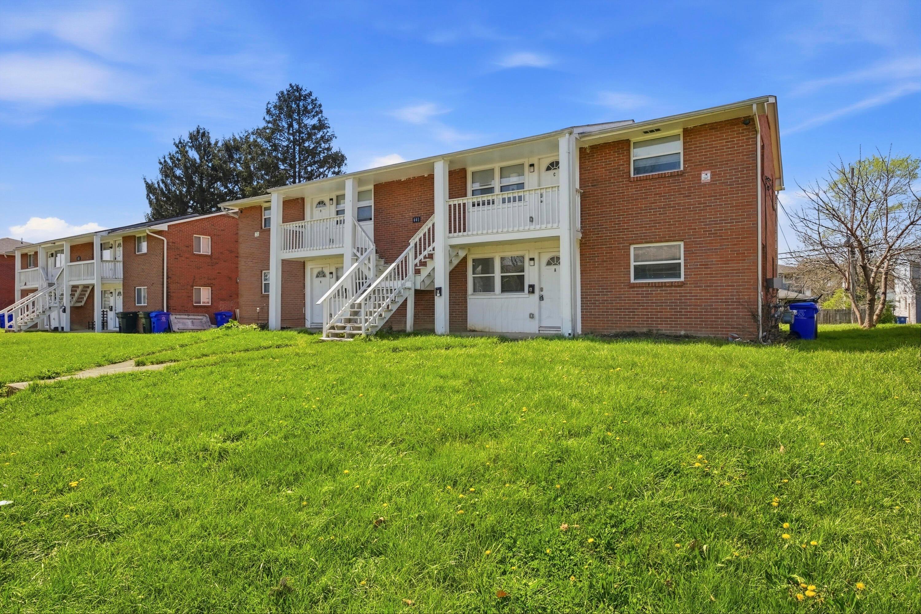 441-447 Barnett Road Columbus, OH 43213 - Photo 4 of 22 2