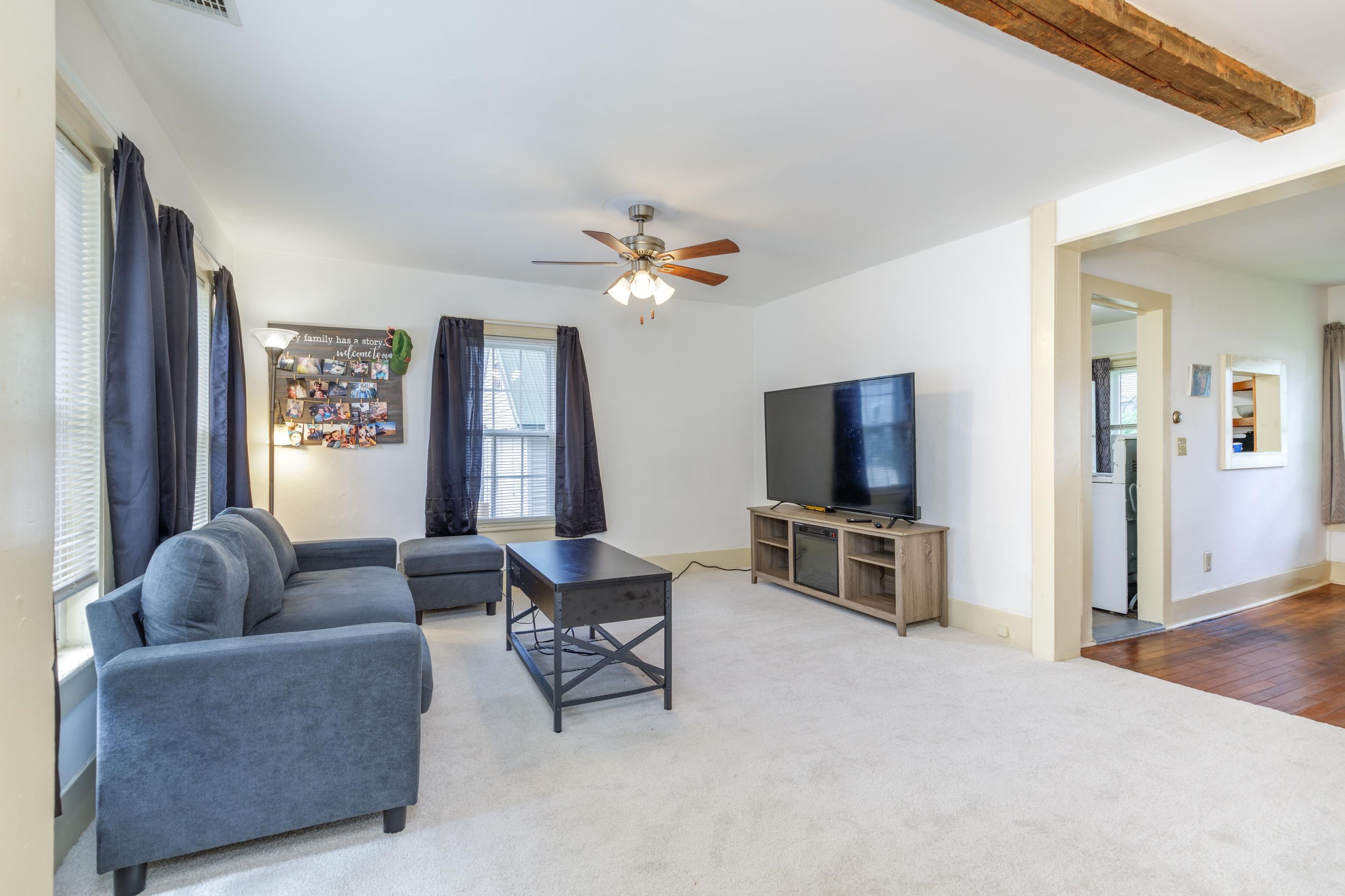 53 Butler Street Hillsborough, NH 03244 - Photo 3 of 40