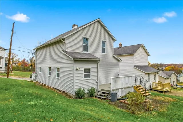 $1,100 | 523 Grant Street, Sharon, PA 16146