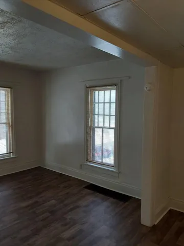 $99,900 | 505-507 2nd Street, Jackson, MI 49203