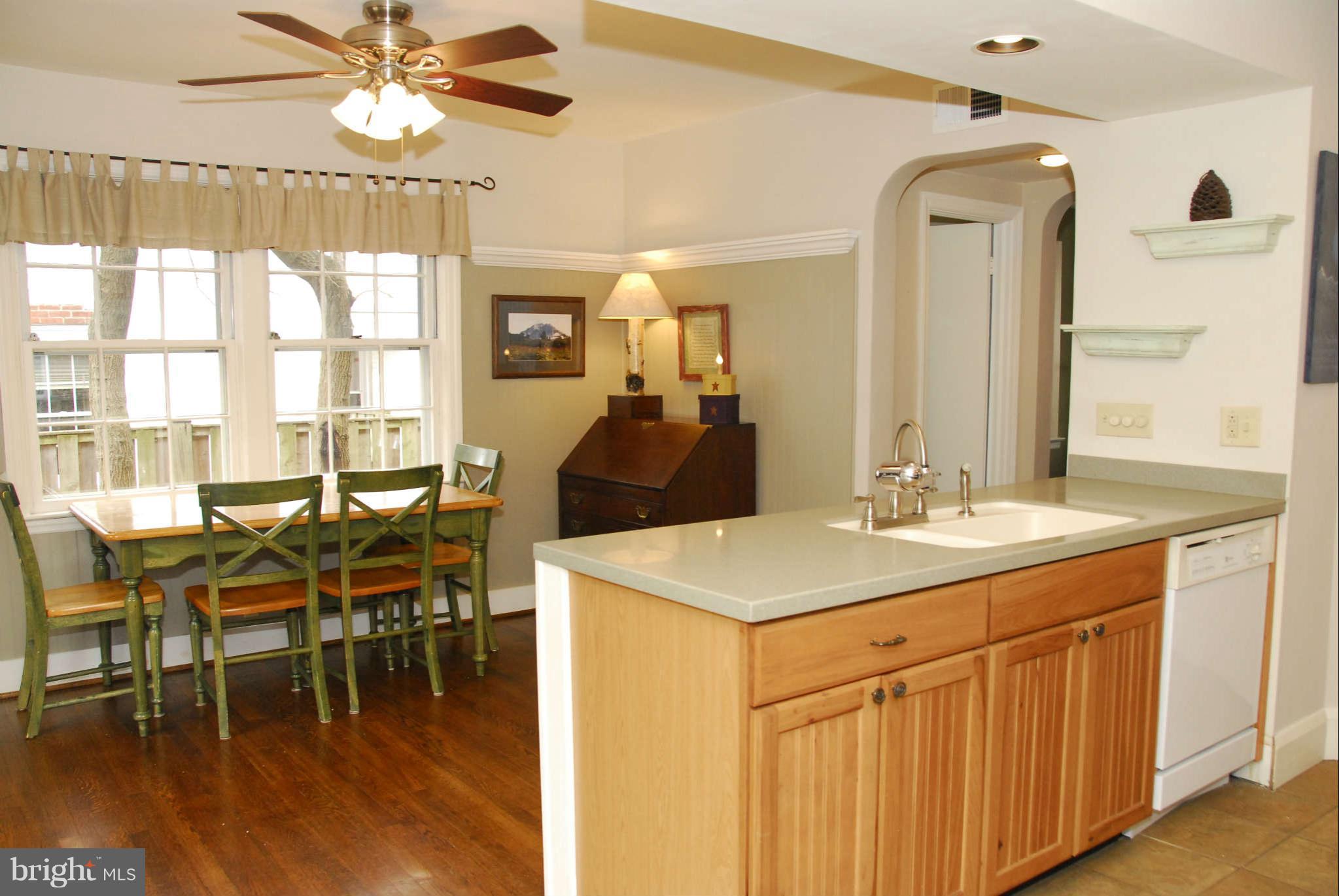 5702 Ranny Road Baltimore, MD 21209 - Photo 7 of 28 Dining Room