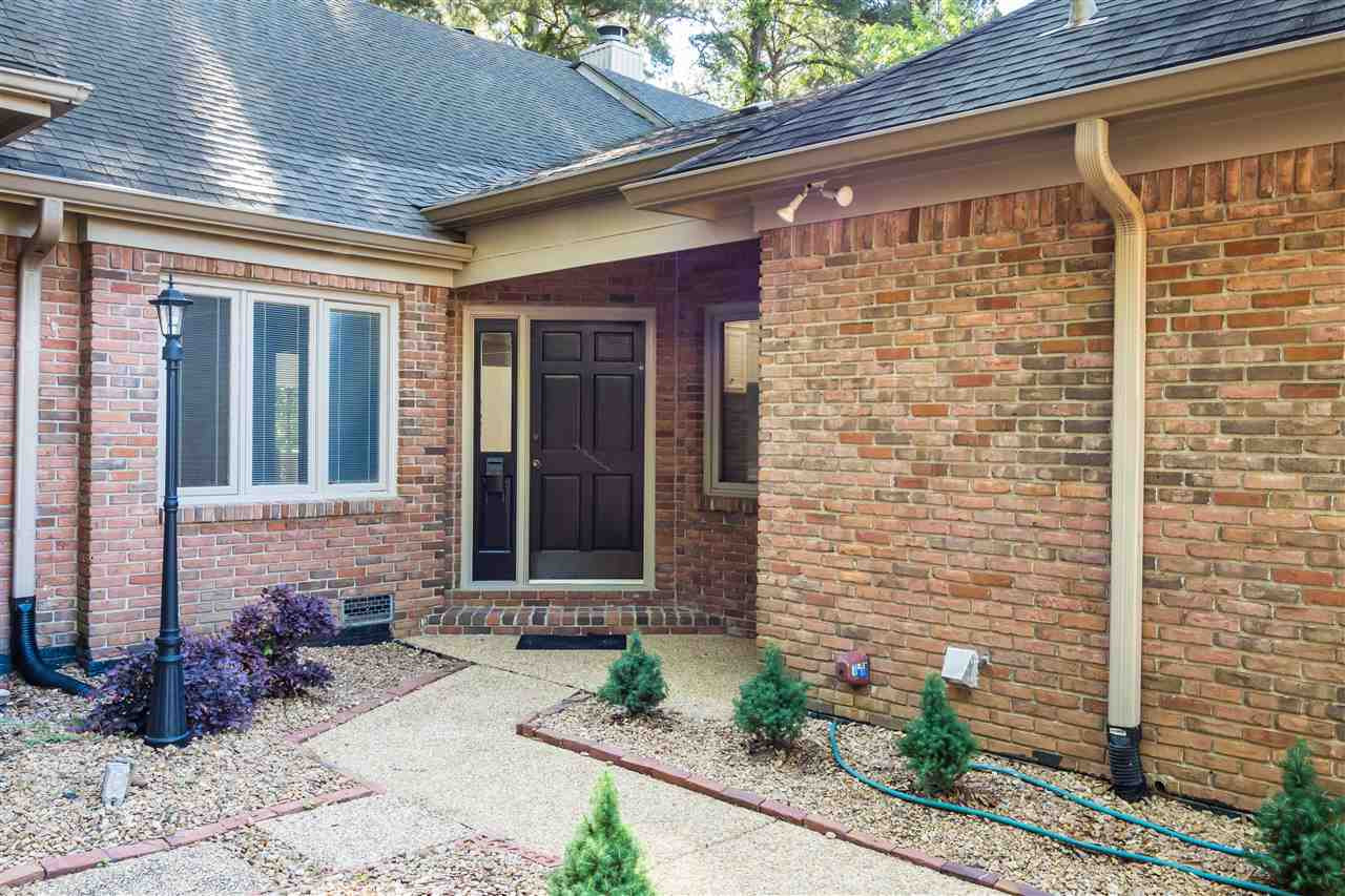 210 Autumn Ridge Drive Jackson, MS 39211 - Photo 3 of 27 Photo 3