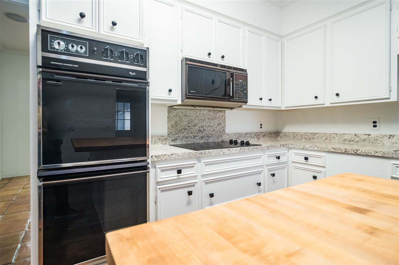 210 Autumn Ridge Drive Jackson, MS 39211 - Photo 10 of 27 Photo 10