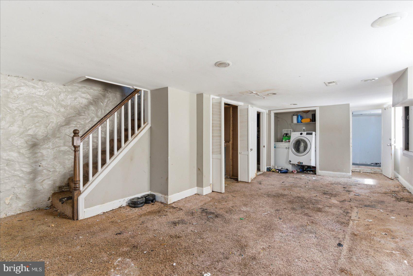 209 South Tremont Road Baltimore, MD 21229 - Photo 17 of 34