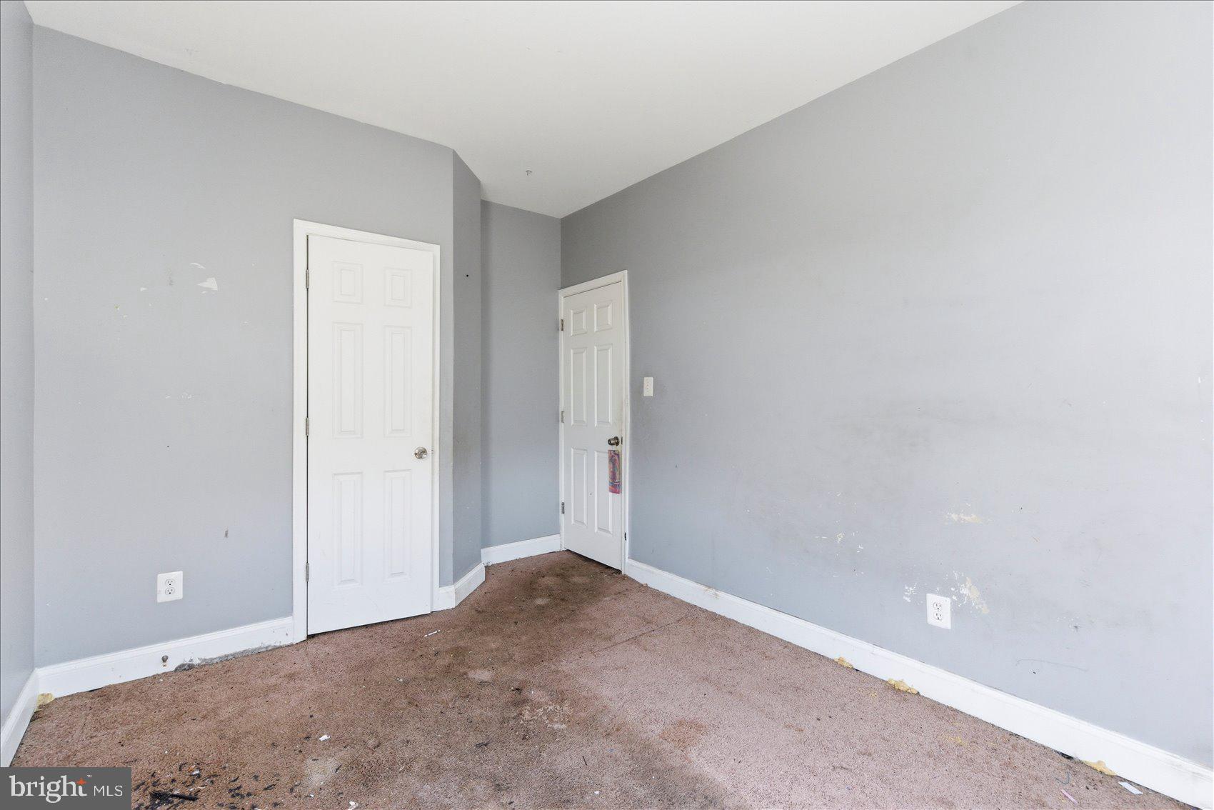 209 South Tremont Road Baltimore, MD 21229 - Photo 24 of 34