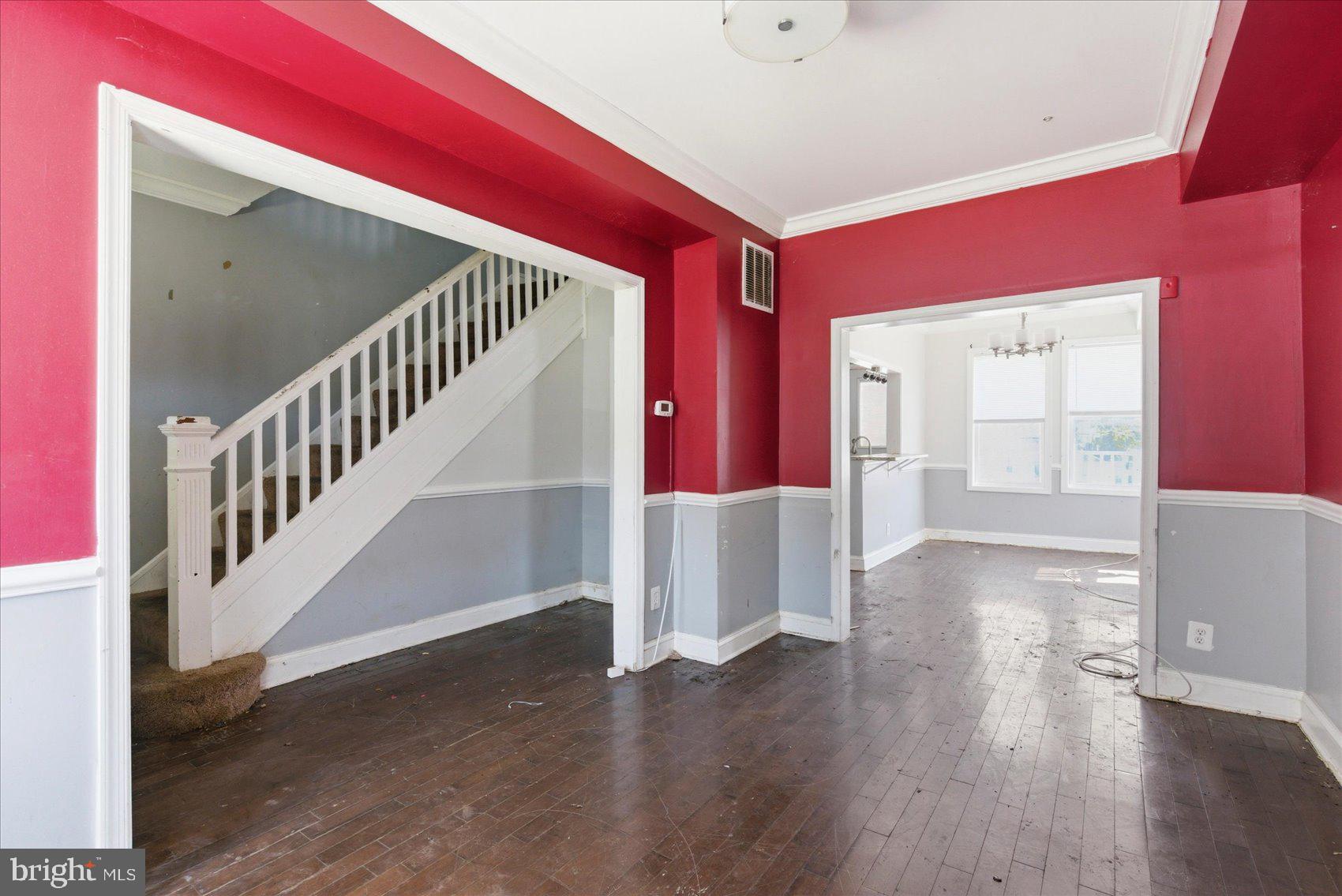 209 South Tremont Road Baltimore, MD 21229 - Photo 6 of 34