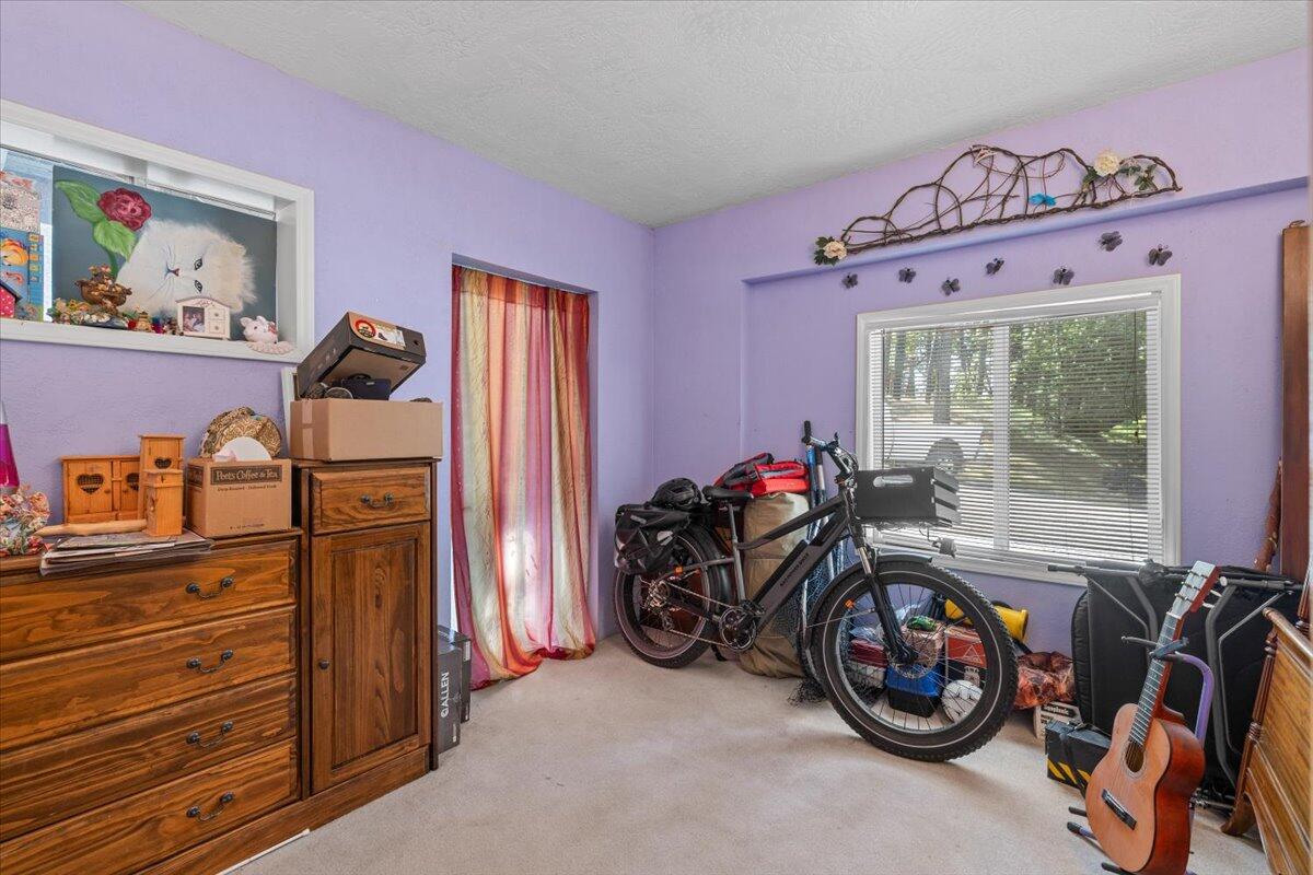 6041 Sterling Creek Road Jacksonville, OR 97530 - Photo 19 of 43 22-CI_0375