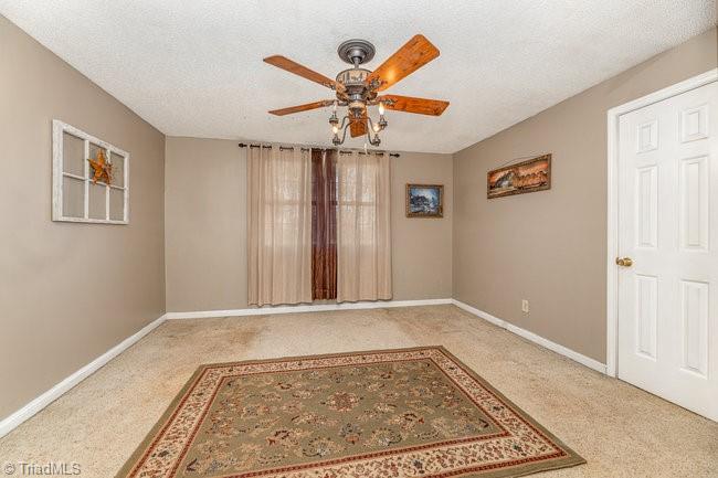 4237 Siloam Road East Bend, NC 27018 - Photo 17 of 29 Gallery Image 17