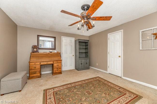 4237 Siloam Road East Bend, NC 27018 - Photo 18 of 29 Gallery Image 18