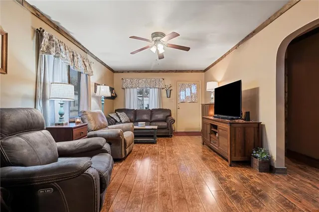 $160,000 | 44 Franklin Avenue, Ellwood City, PA 16117