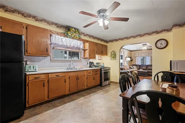 $160,000 | 44 Franklin Avenue, Ellwood City, PA 16117