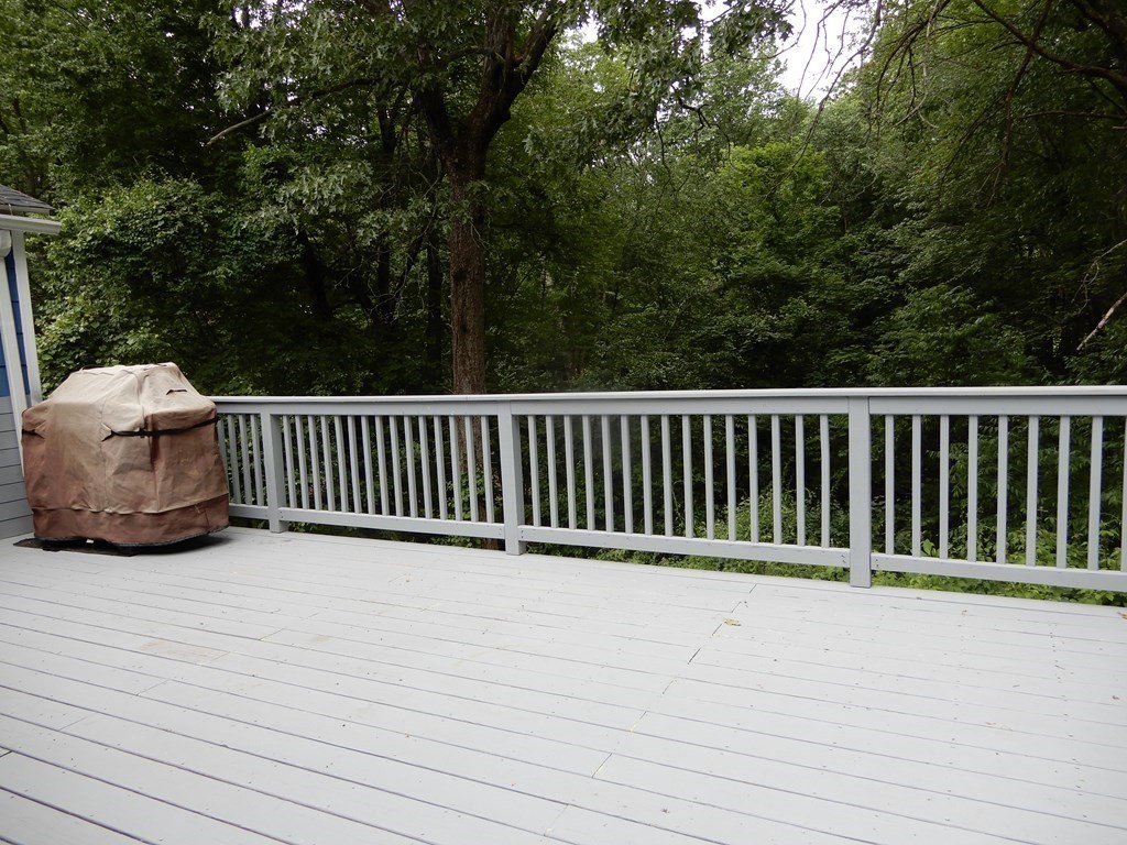 15 Donnelly Road Spencer, MA 01562 - Photo 5 of 34 Gallery Image 5
