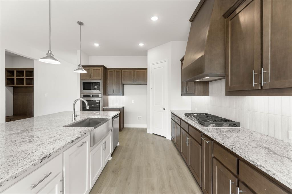 132 Evanston Court Rhome, TX 76078 - Photo 14 of 40