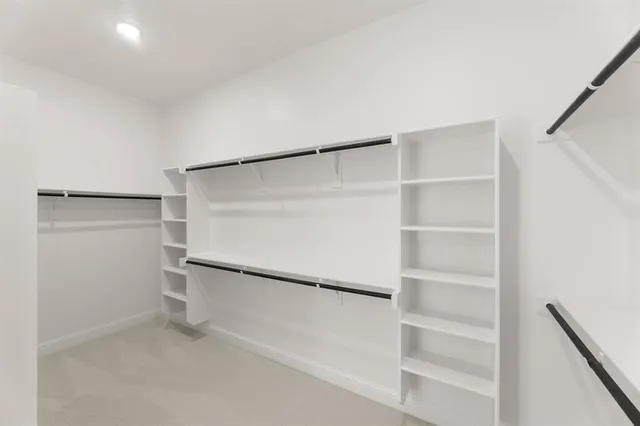 $749,900 | 132 Evanston Court, Rhome, TX 76078