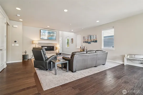 $1,255,000 | 314 181st Street Southeast, Bothell, WA 98012