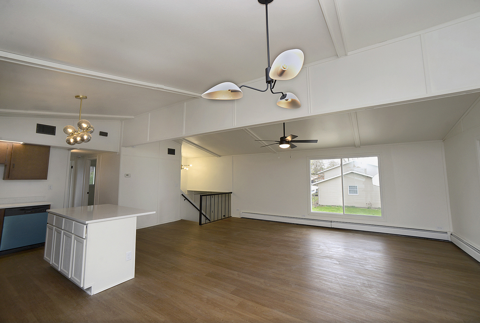 12 Airport Road Ottawa, IL 61350 - Photo 7 of 20 Gallery Image 7