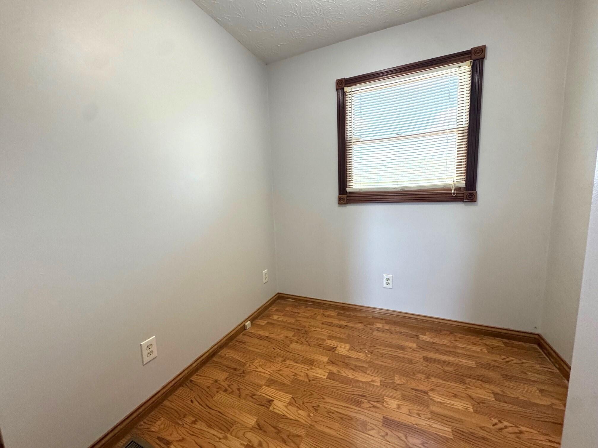 1041 Kidwell Road Butler, KY 41006 - Photo 17 of 50 Gallery Image 17