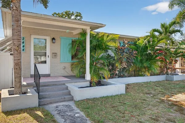 $3,500 | 2444 34th Avenue North, St. Petersburg, FL 33713